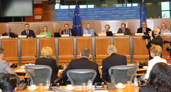 Präsidentin des iranischen Widerstand in Brüssel