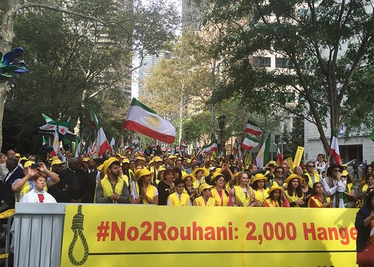 Demonstration gegen Hassan Rohani